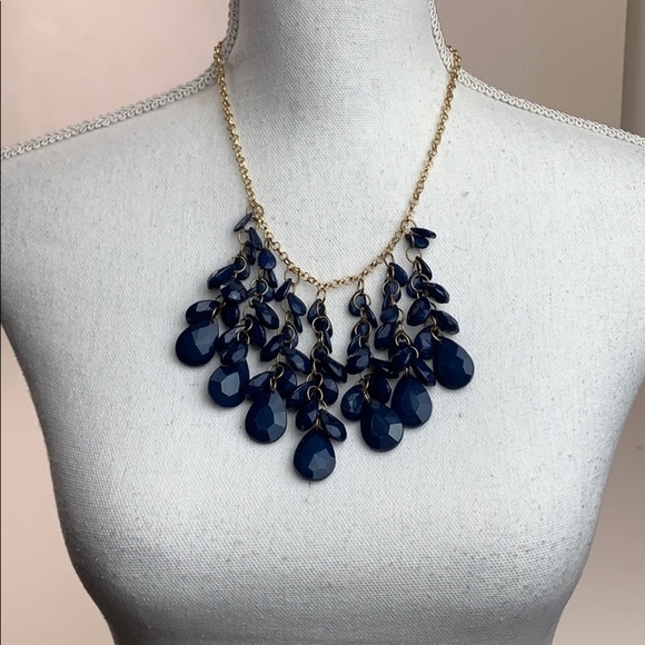 blue faceted bead gold chain bib necklace - Picture 2 of 6